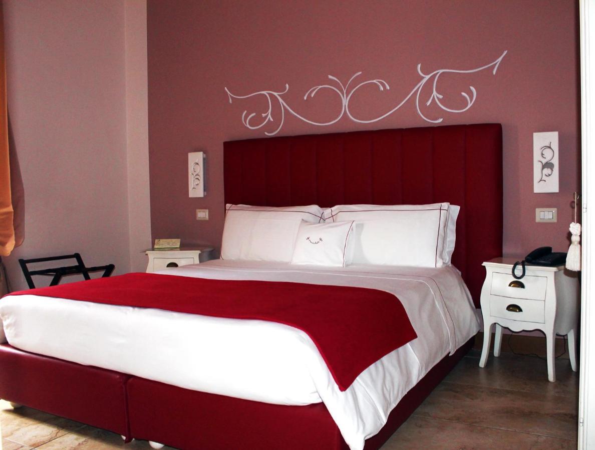 B&B Milu' Crotone Exteriör bild